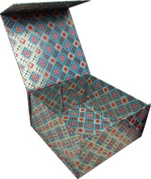 Collapsible/Foldable Hamper Box